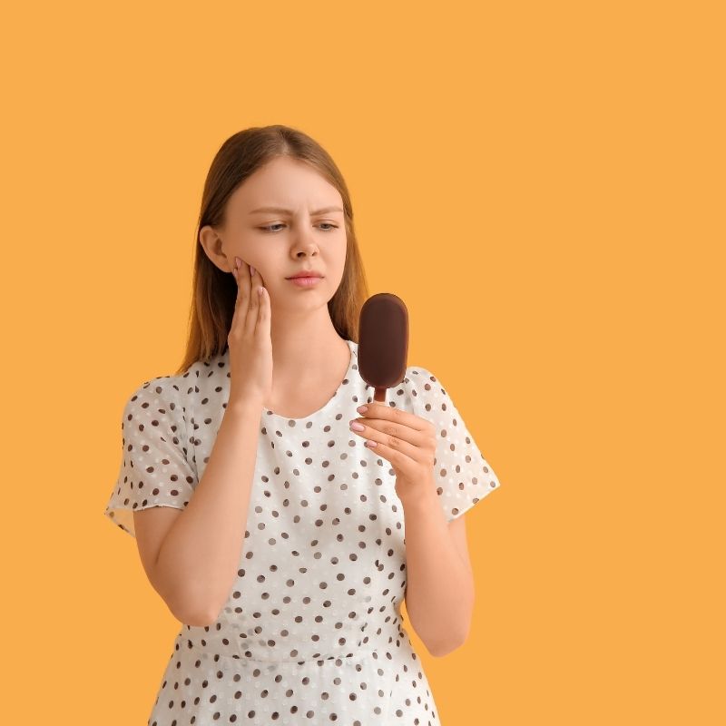 Diş Hassasiyeti Neden Olur